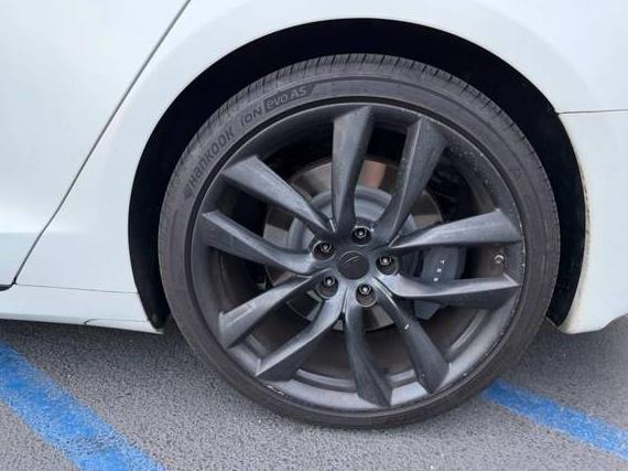 TESLA MODEL S 2017 5YJSA1E26HF192656 image